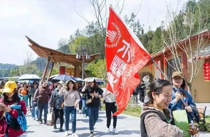 凝聚“她”力量 奋楫新征程——三八节活动